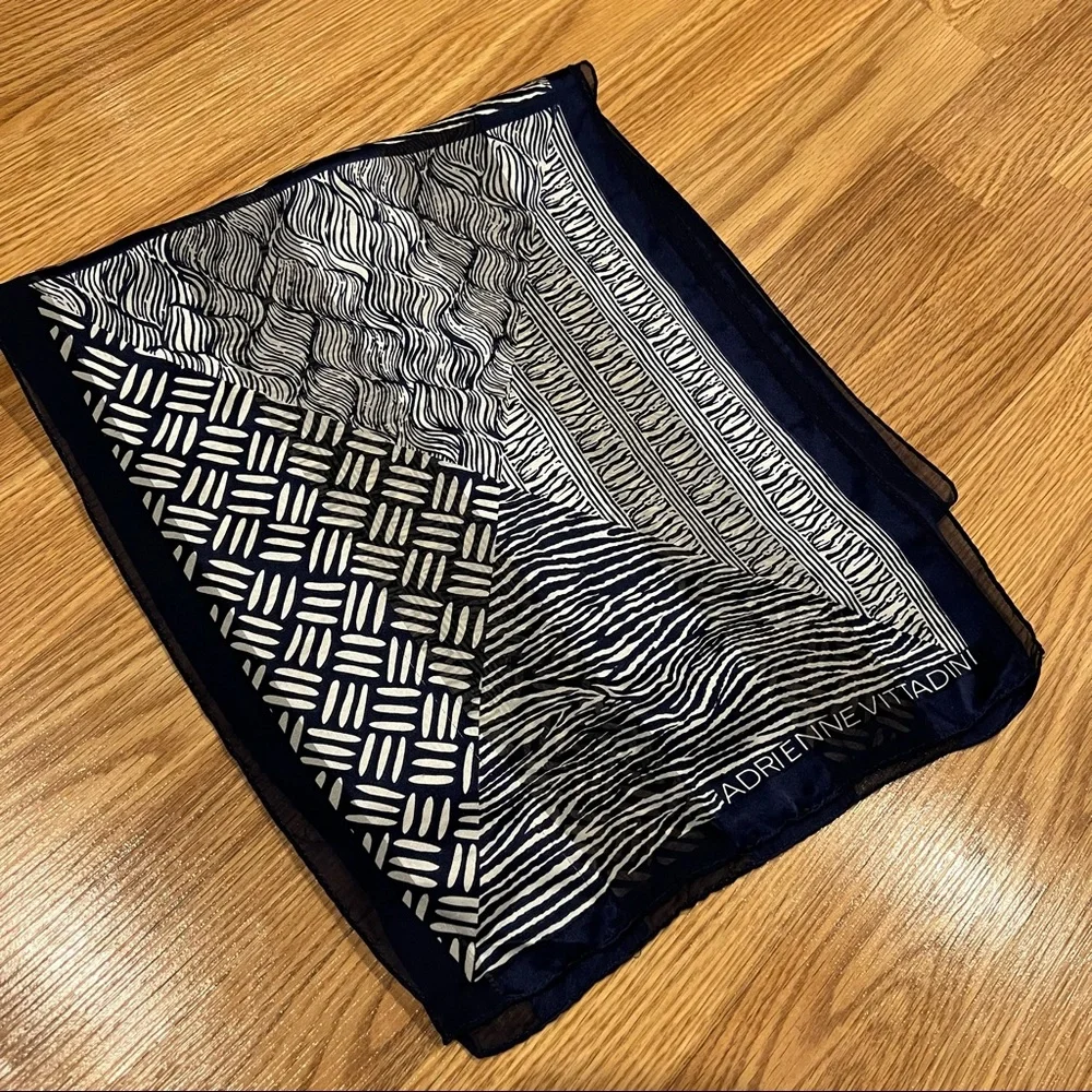 Adrienne Vittadini‎ Navy & Cream print Silk Rectangular Scarf